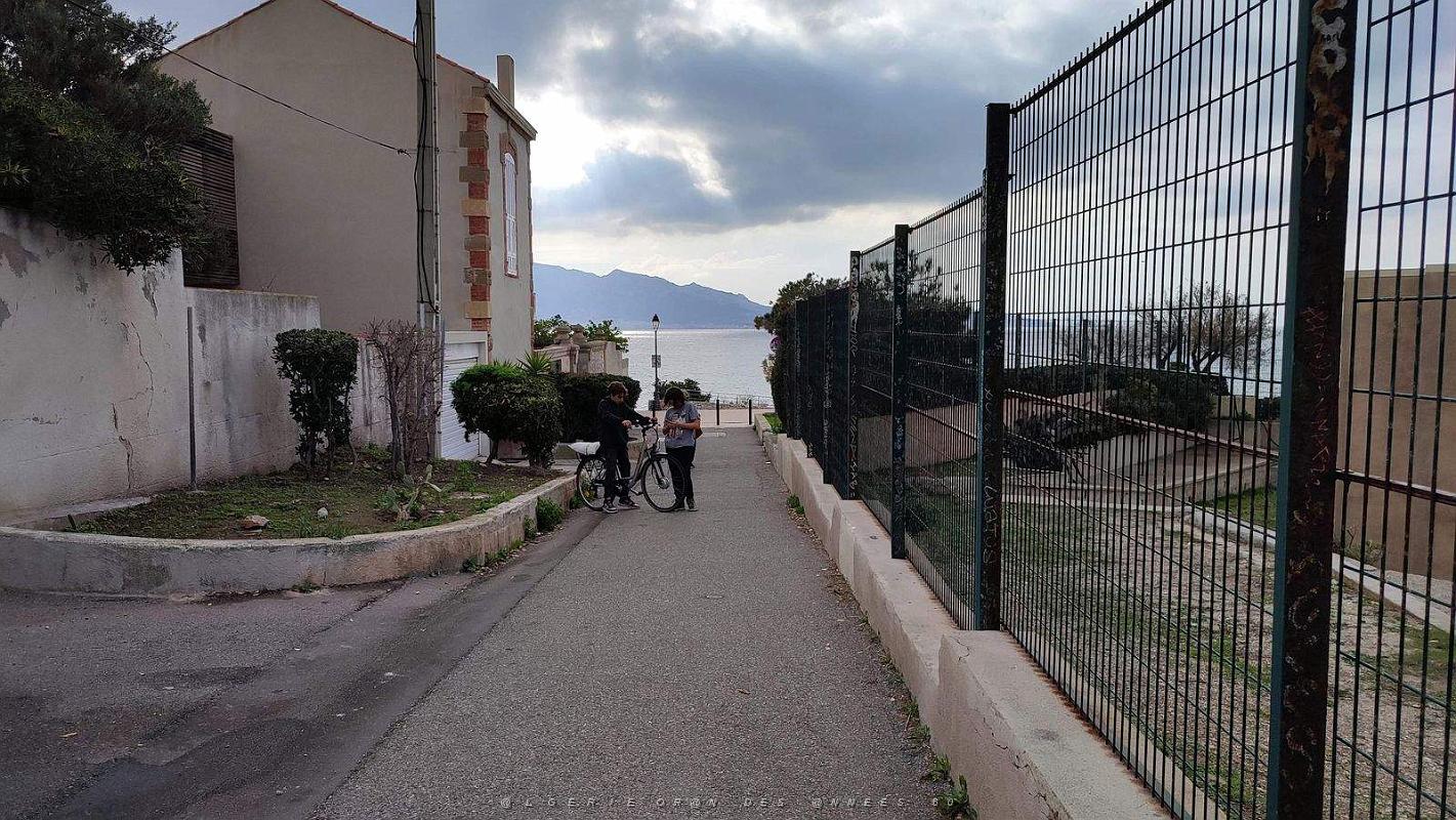 2022 12 MARSEILLE-ENDOUME DU PORT DE MALMOUSQUE A MALDORME (21).jpg